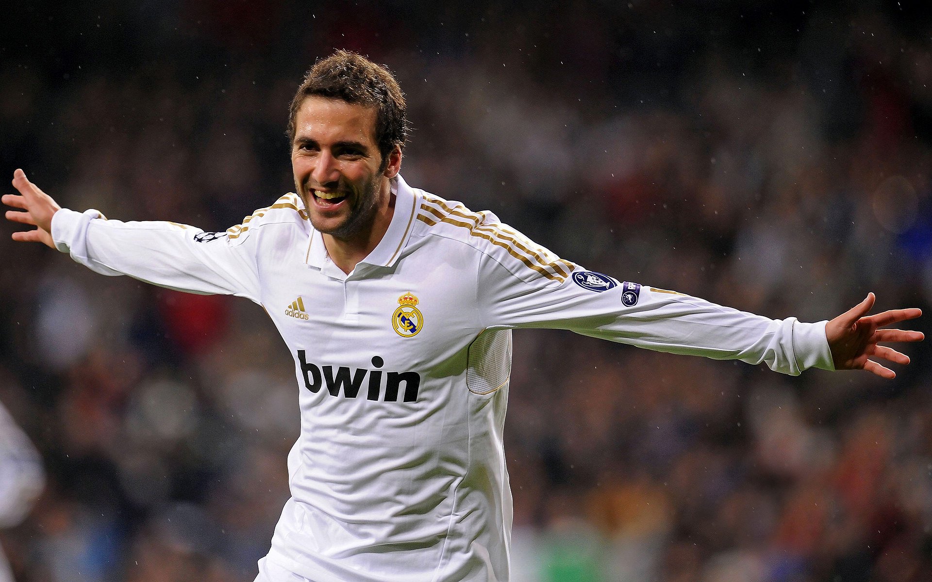 玻利维亚鏖战贝蒂斯,当孔德成为防线撕裂者