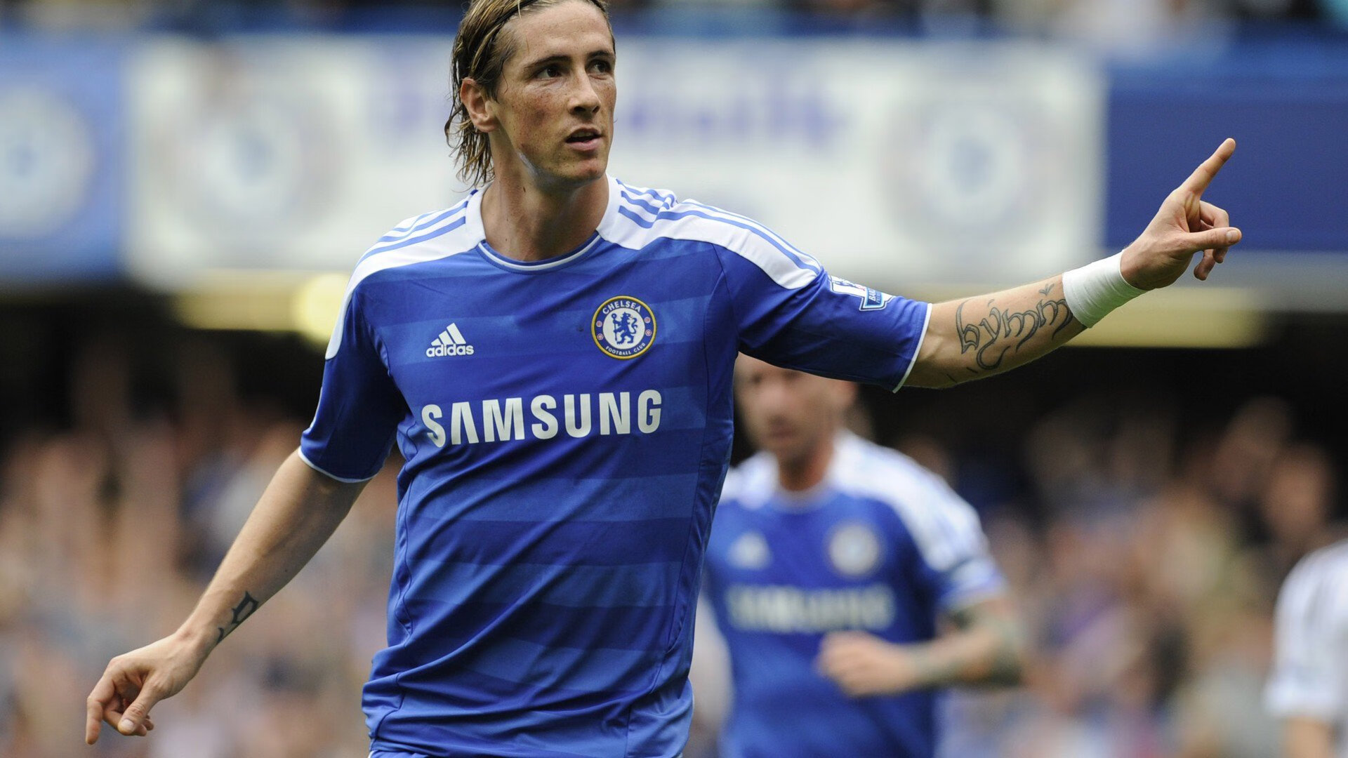 卢卡库，在嘘声与叹息中，为沉默者制造惊雷