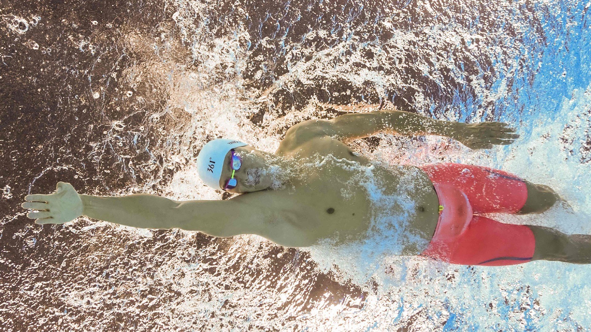 维尼修斯一球定乾坤，美加墨世界杯之夜如何见证足球新王加冕